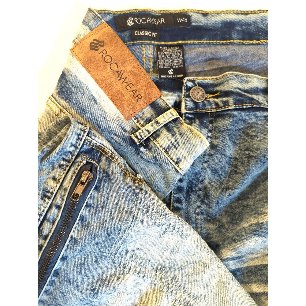 ROCAWEAR Men's Classic Fit Jeans 44x32 Blue Stone Wash Zippers Distressed Cool